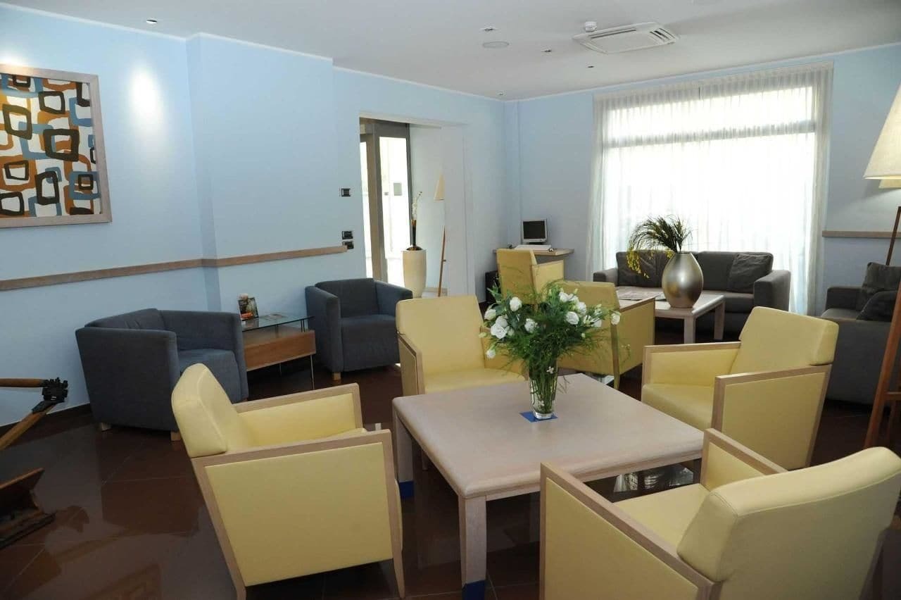 צ'יביטאנובה מארקה Hotel Chiaraluna מראה חיצוני תמונה