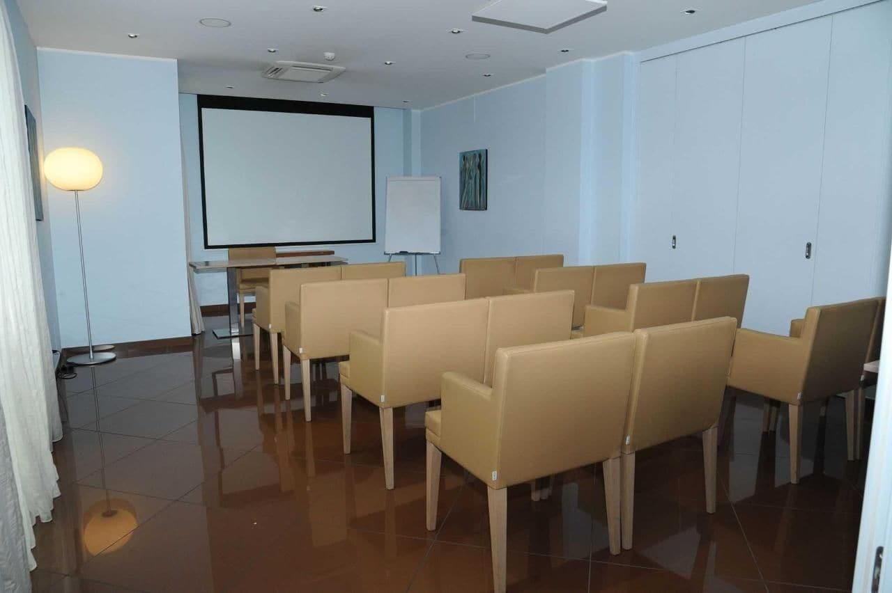 צ'יביטאנובה מארקה Hotel Chiaraluna מראה חיצוני תמונה